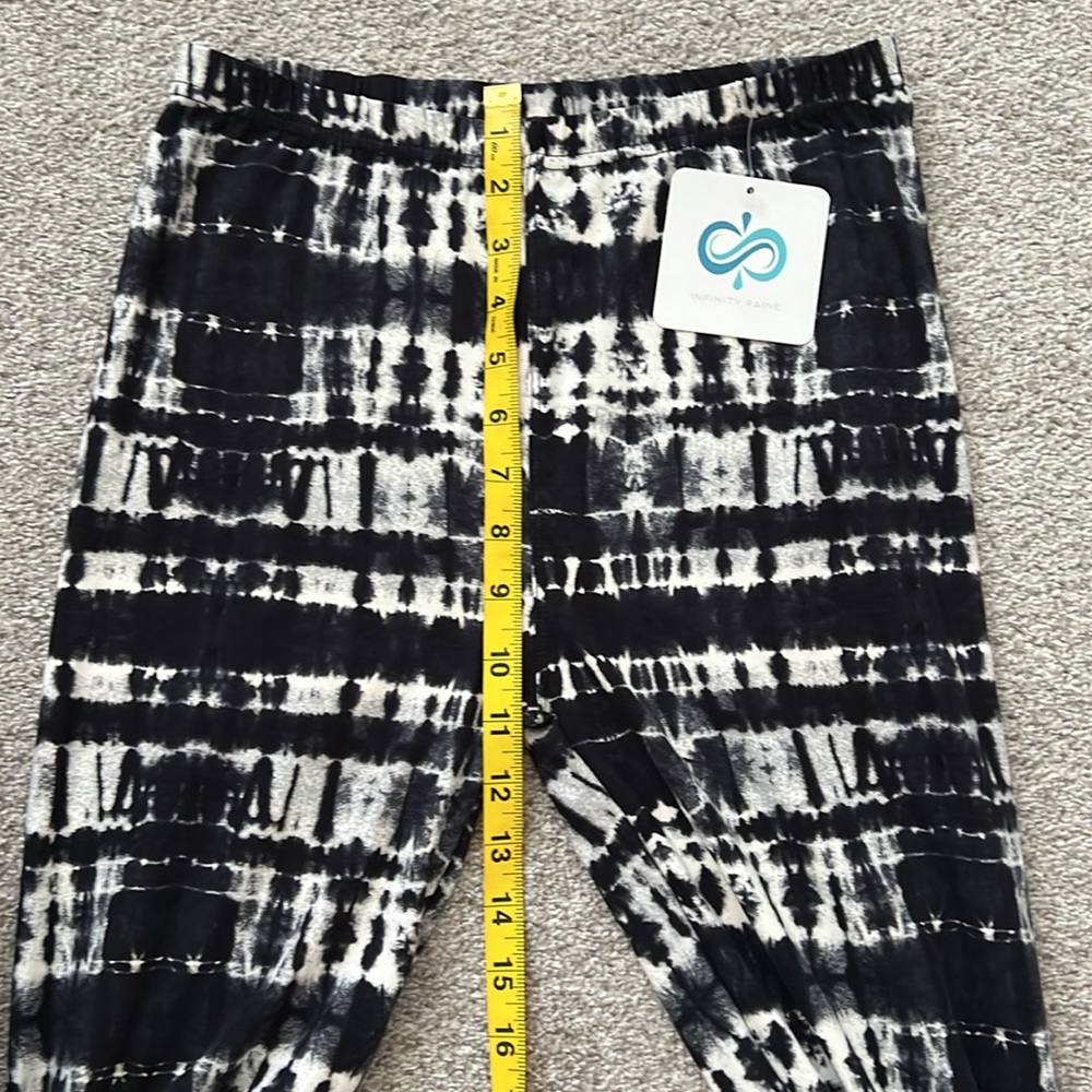 Infinity Raine tie-dye leggings - Picture 8 of 8